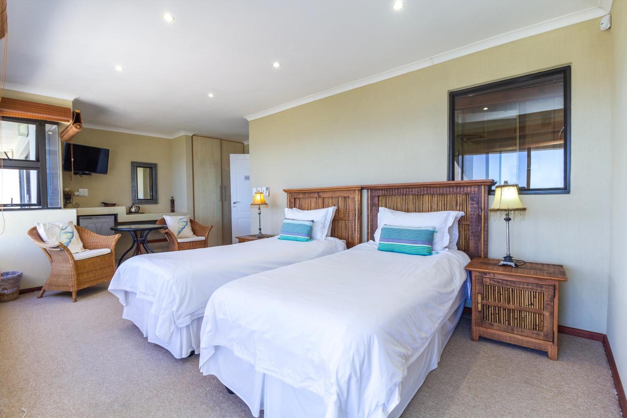 Whale Waters Self Catering Gansbaai Apartment De Kelders Bagian luar foto